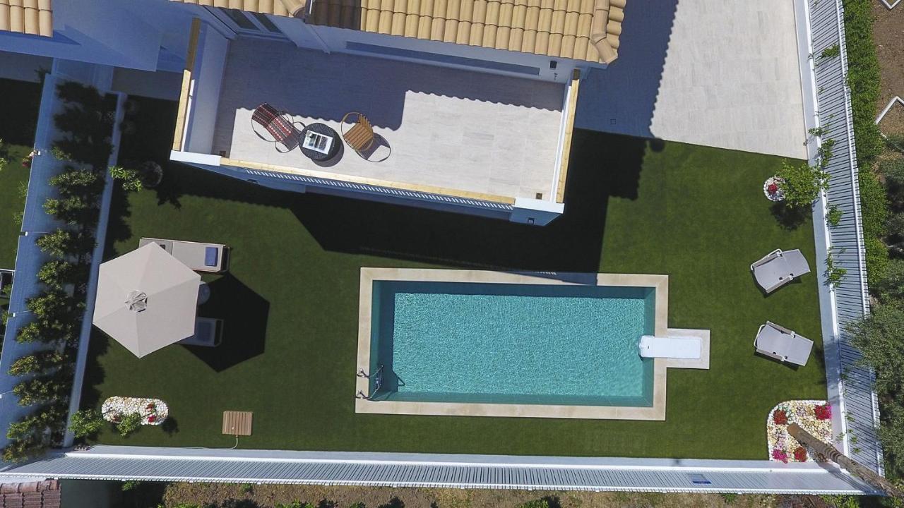 The Quad Luxury